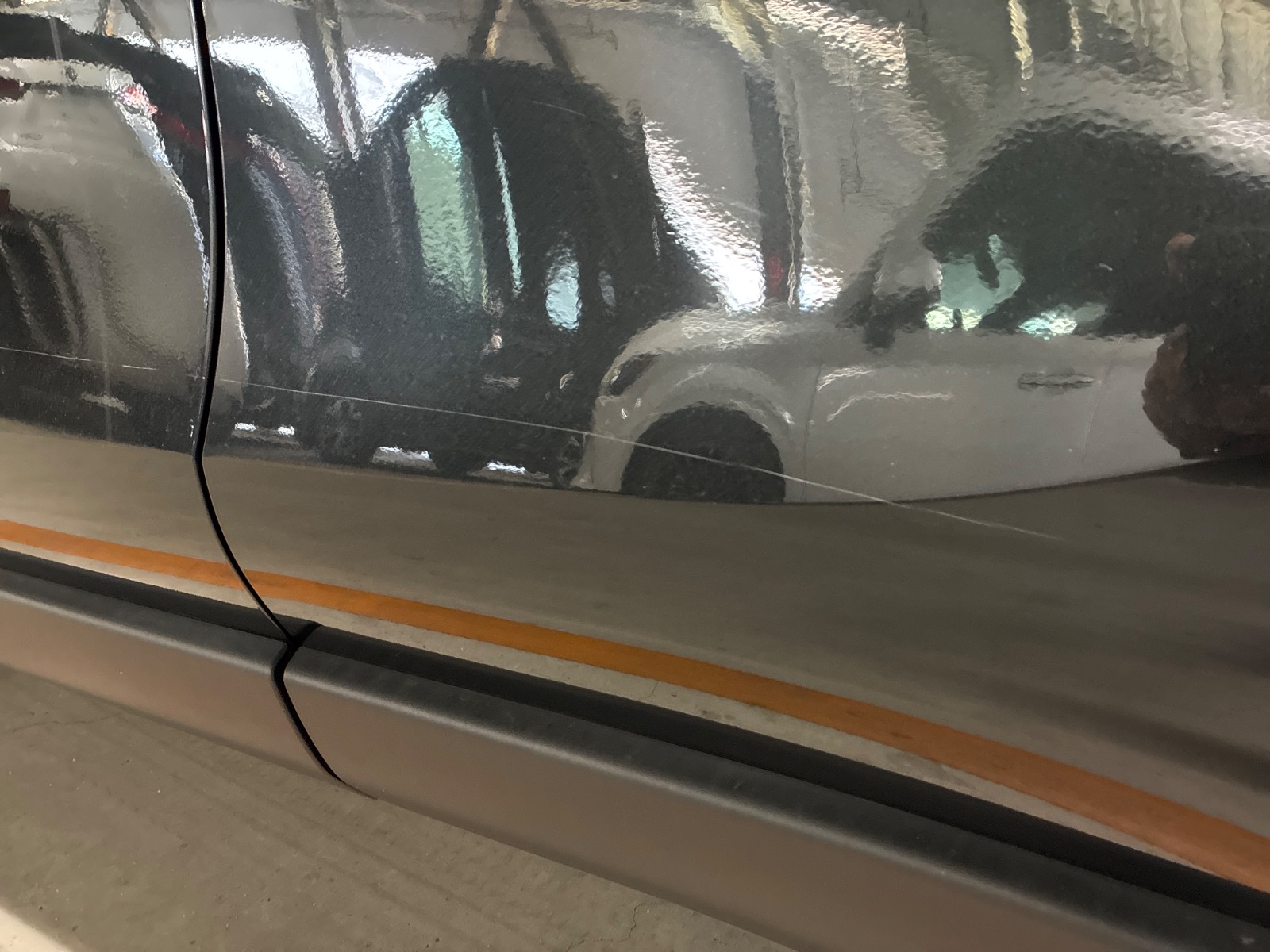 キズ・ヘコミ_24