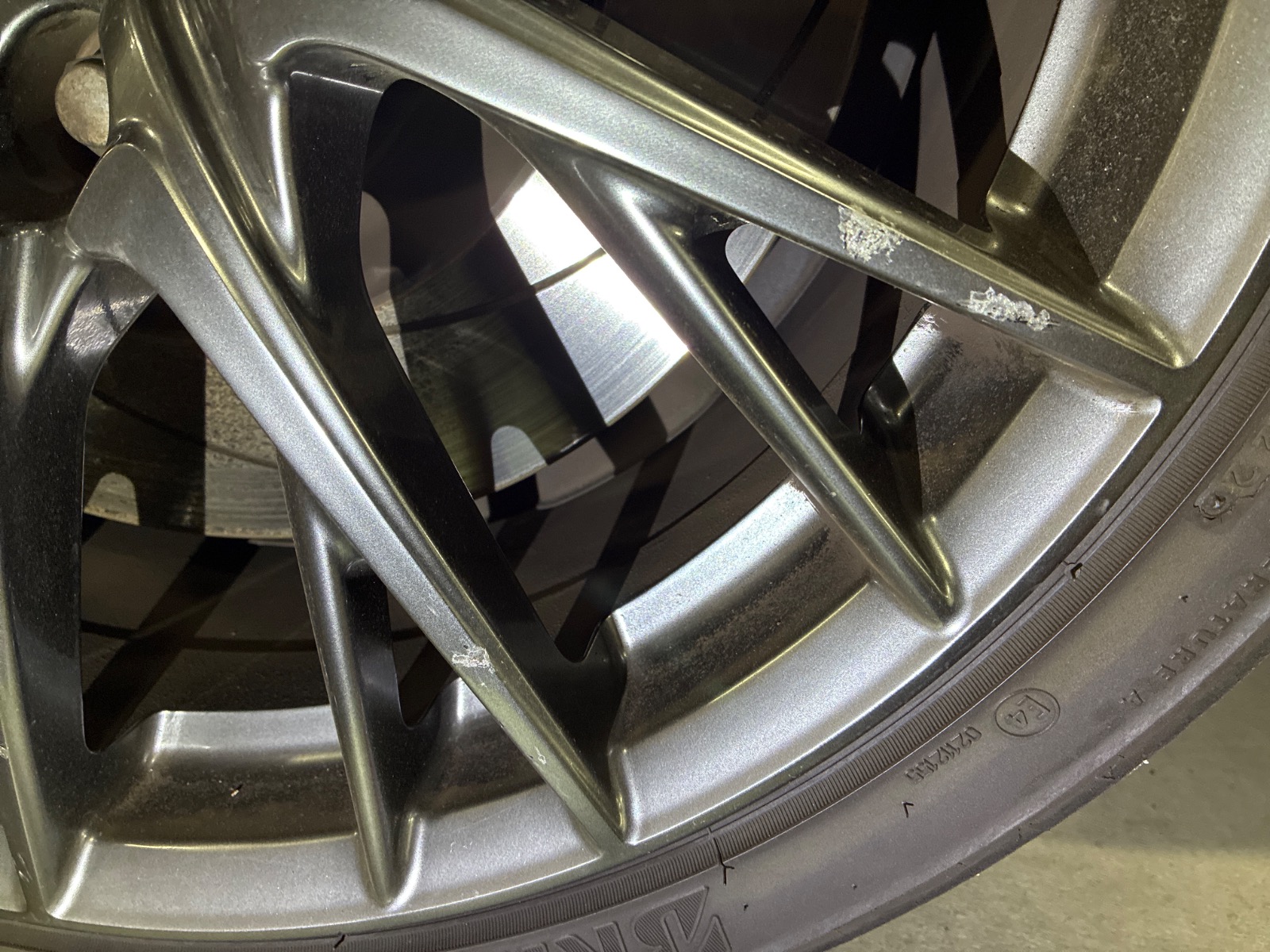 キズ・ヘコミ_60