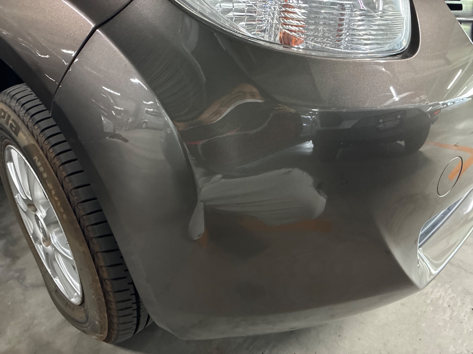 キズ・ヘコミ_06