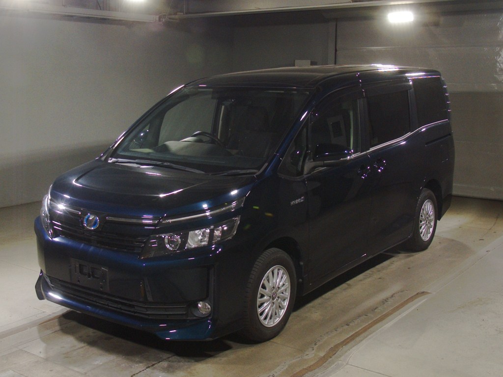 トヨタ ヴォクシー HV V