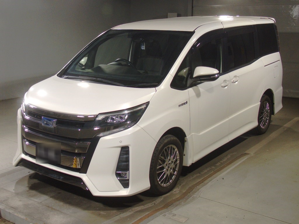 トヨタ ノア HV Si