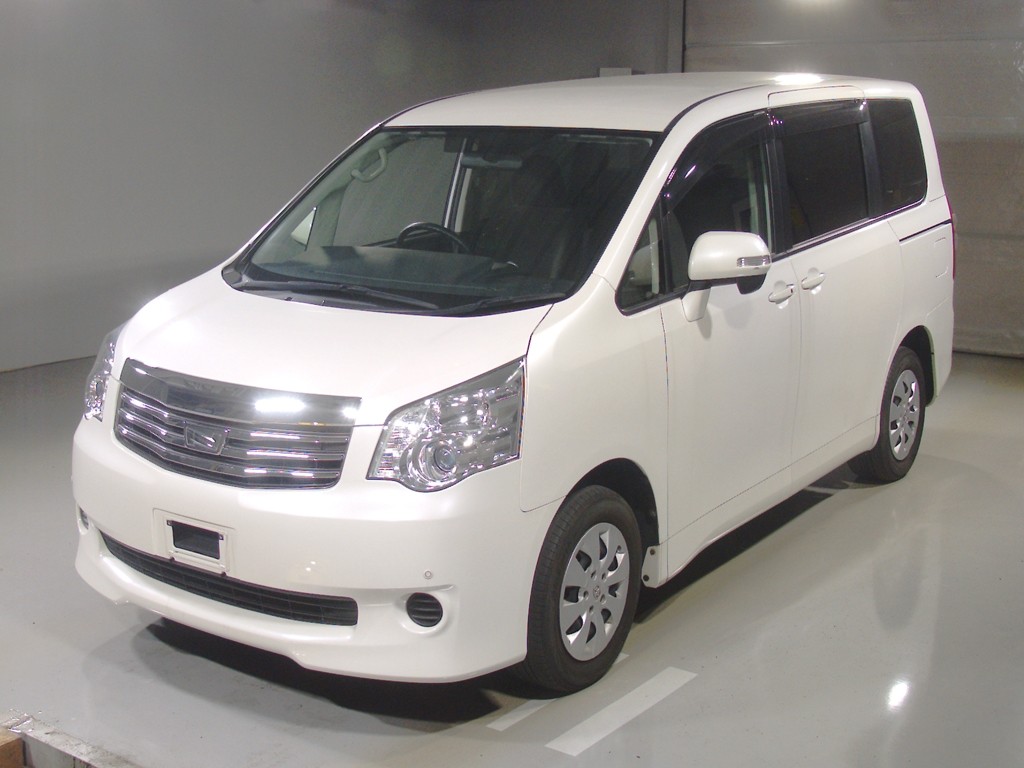 トヨタ ノア X スペシャルエディション