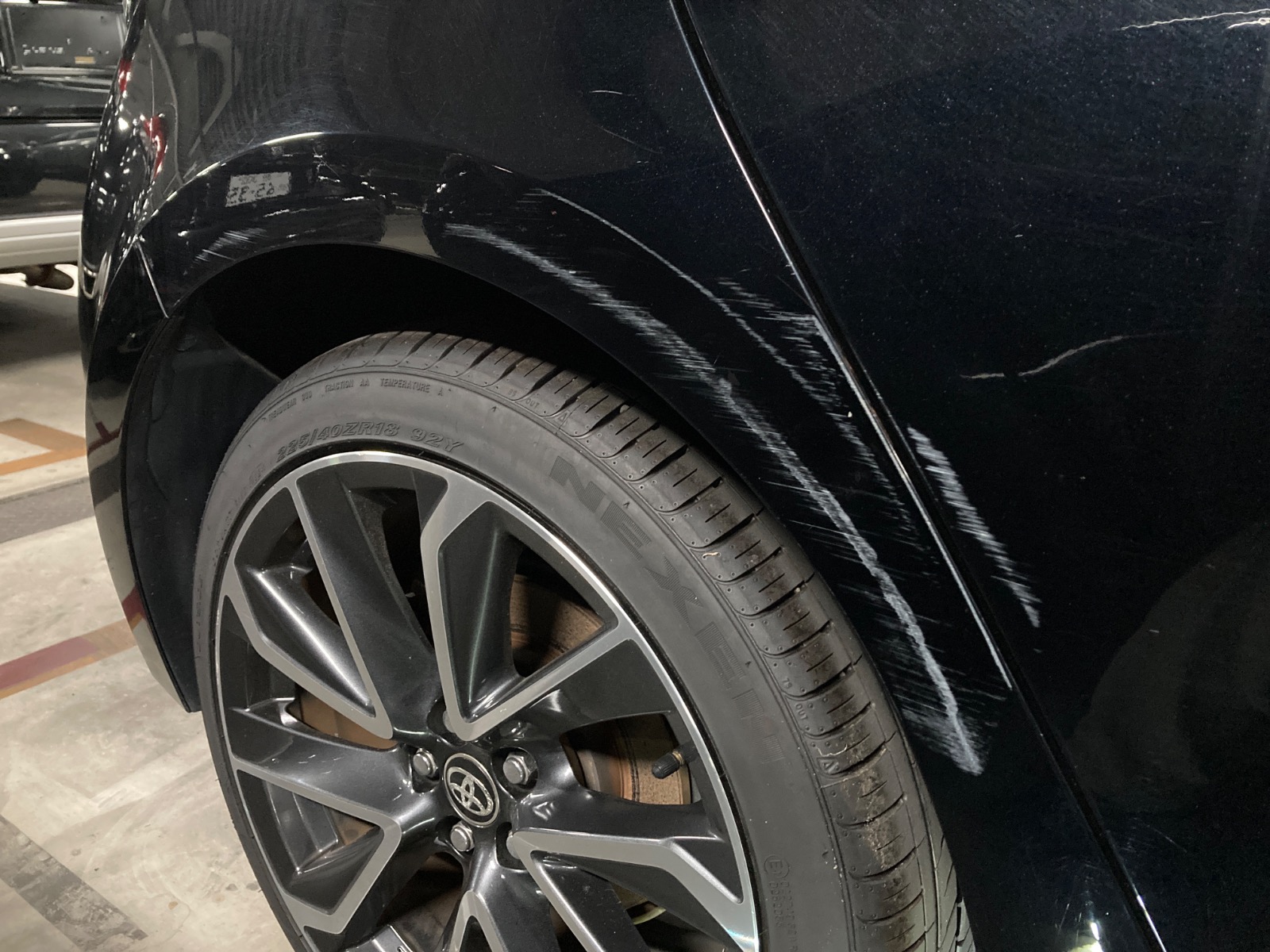 キズ・ヘコミ_40