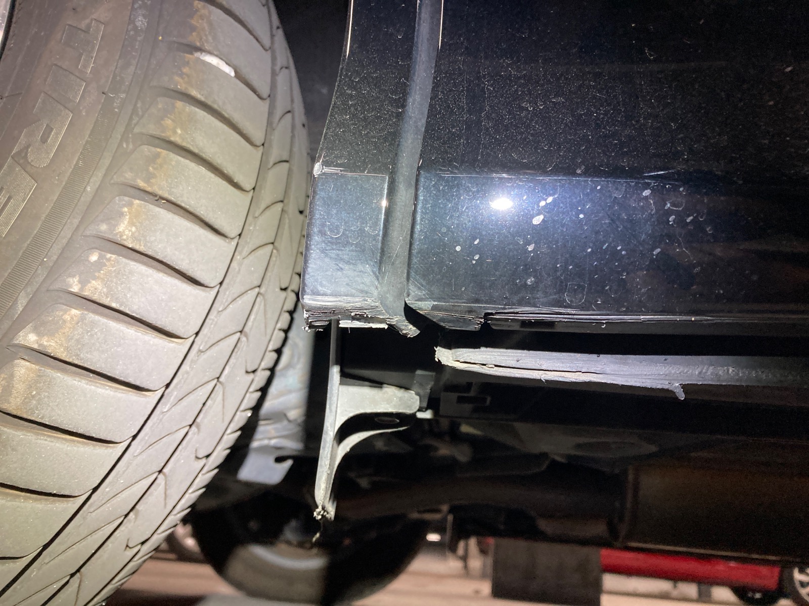 キズ・ヘコミ_64