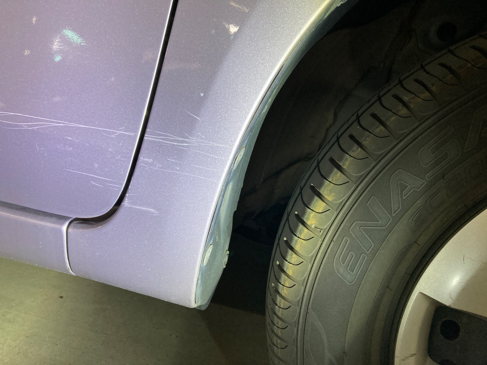 キズ・ヘコミ_12