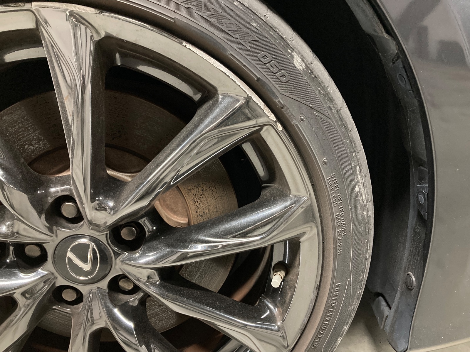 キズ・ヘコミ_60