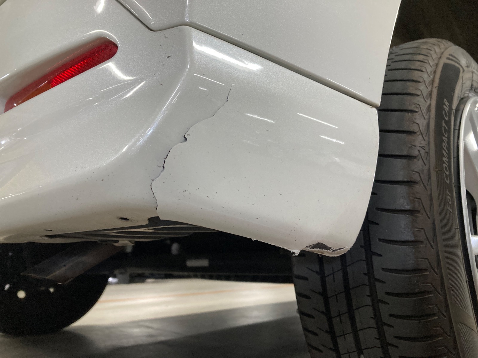 キズ・ヘコミ_56