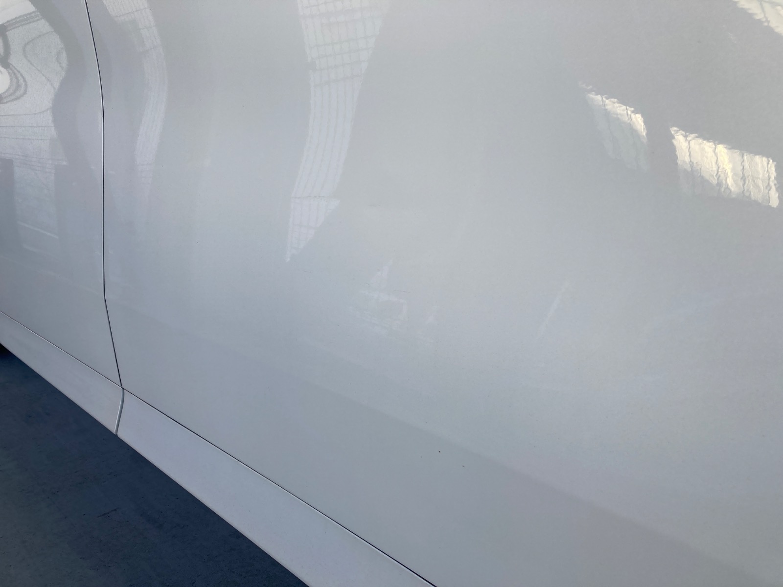 キズ・ヘコミ_25