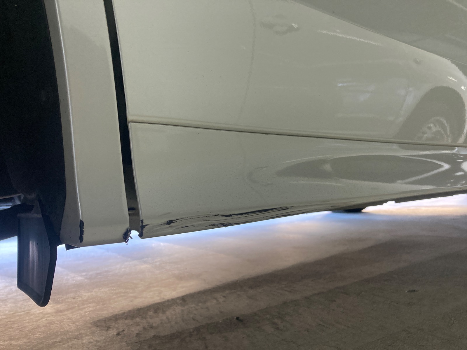 キズ・ヘコミ_27