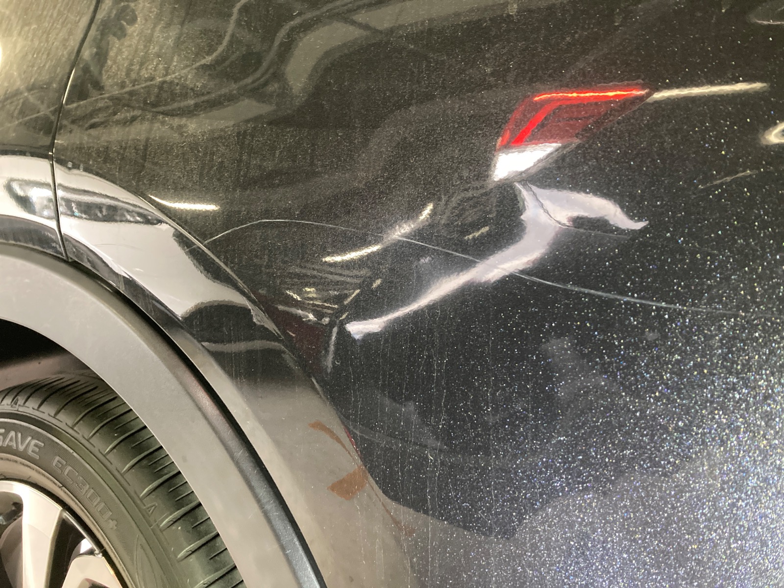 キズ・ヘコミ_26