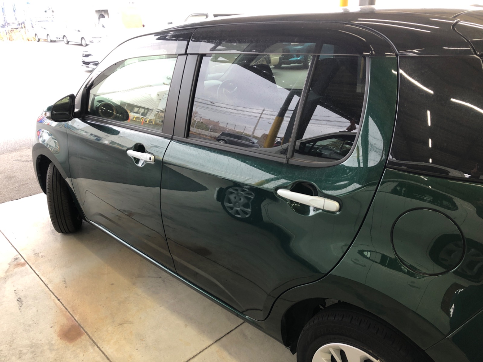 キズ・ヘコミ_64