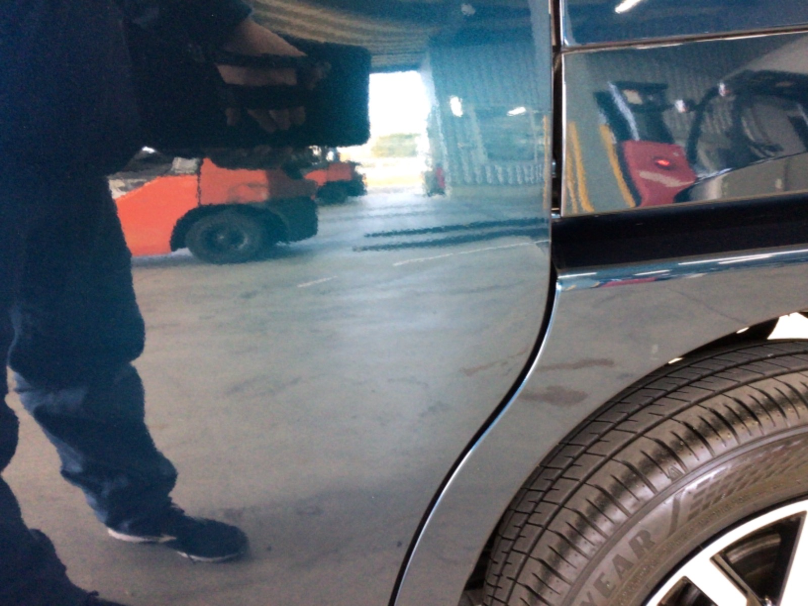 キズ・ヘコミ_25