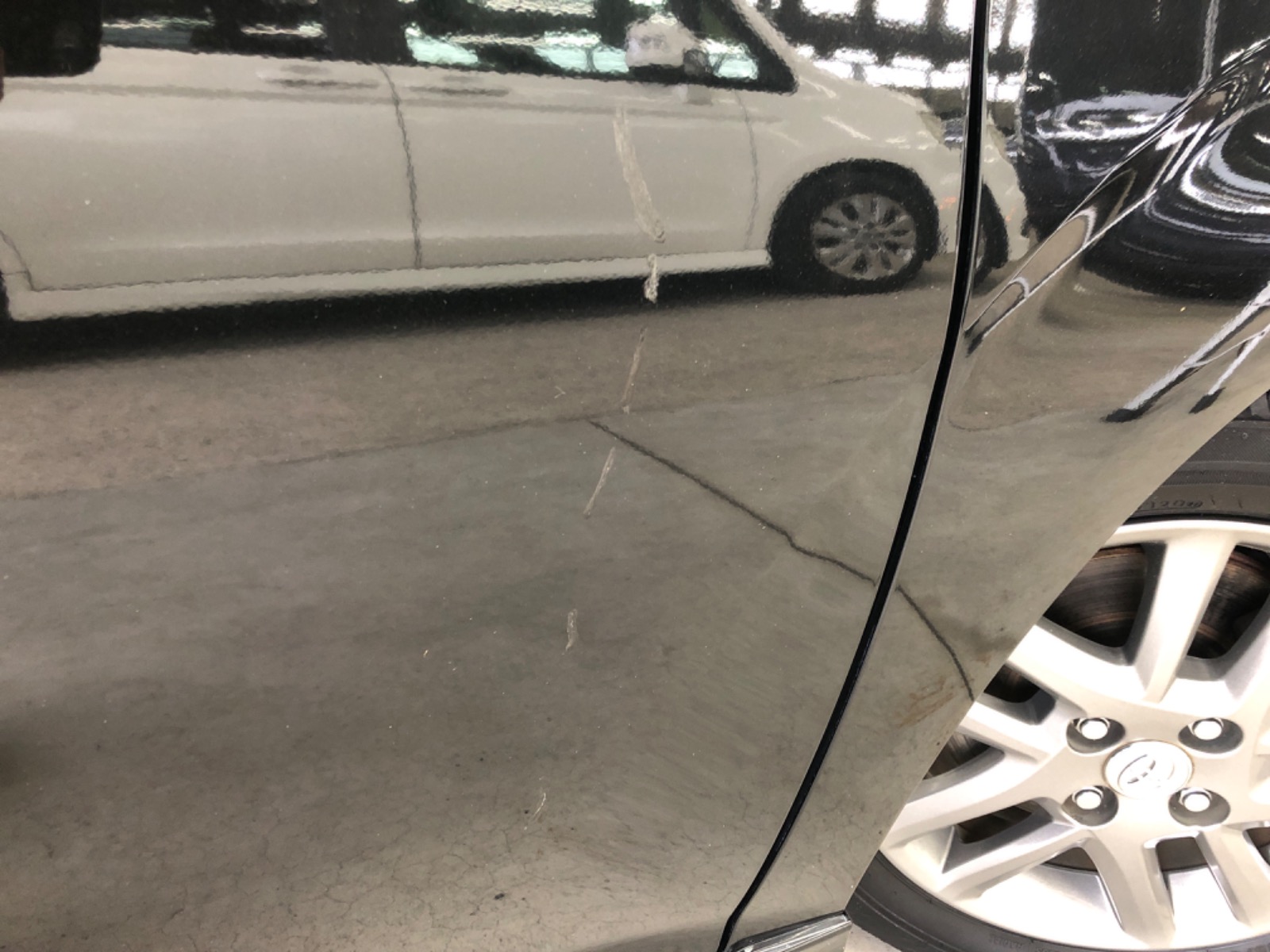 キズ・ヘコミ_18