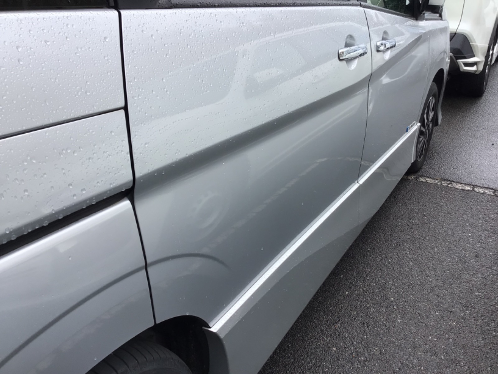 キズ・ヘコミ_27