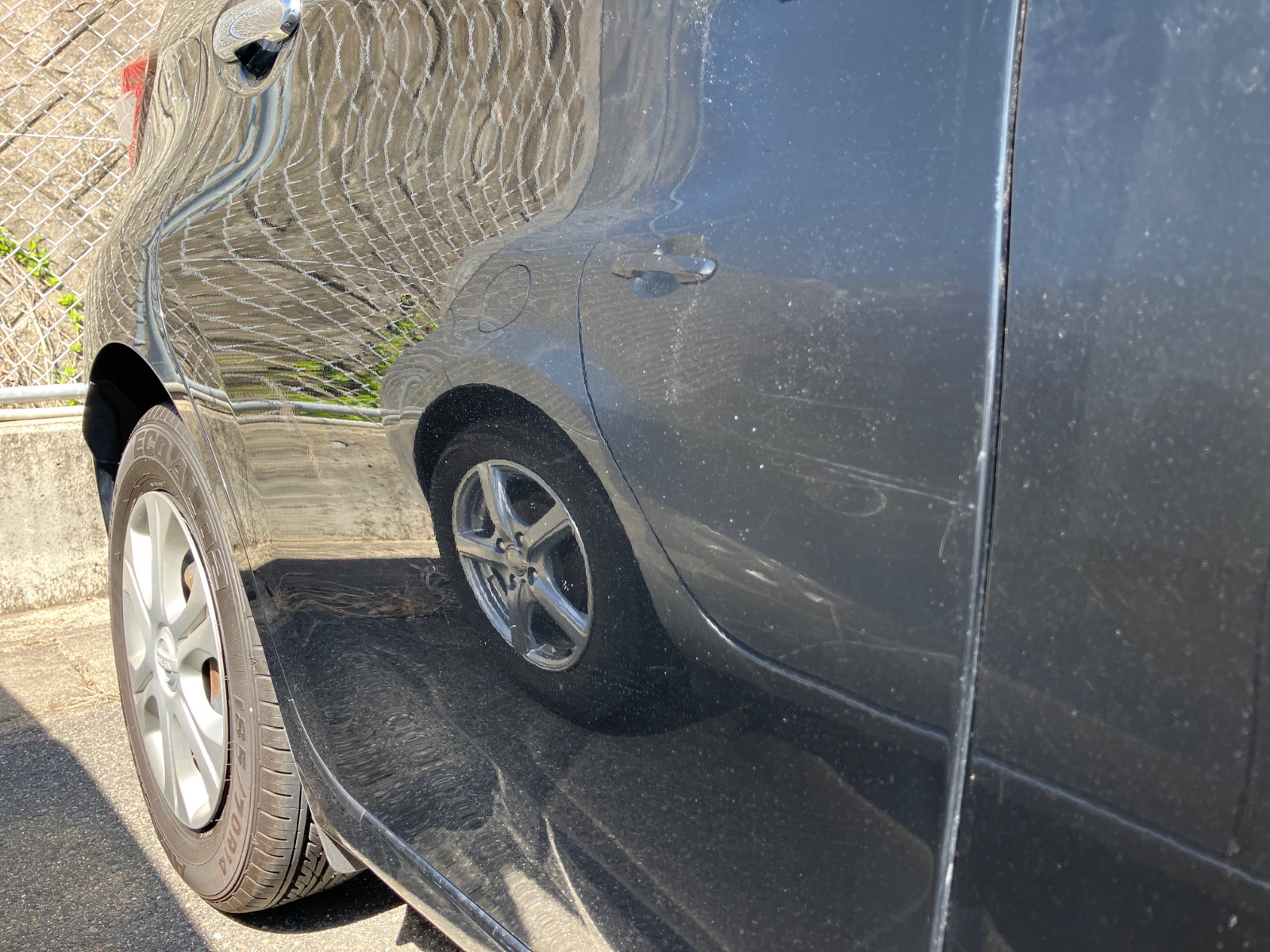 キズ・ヘコミ_26