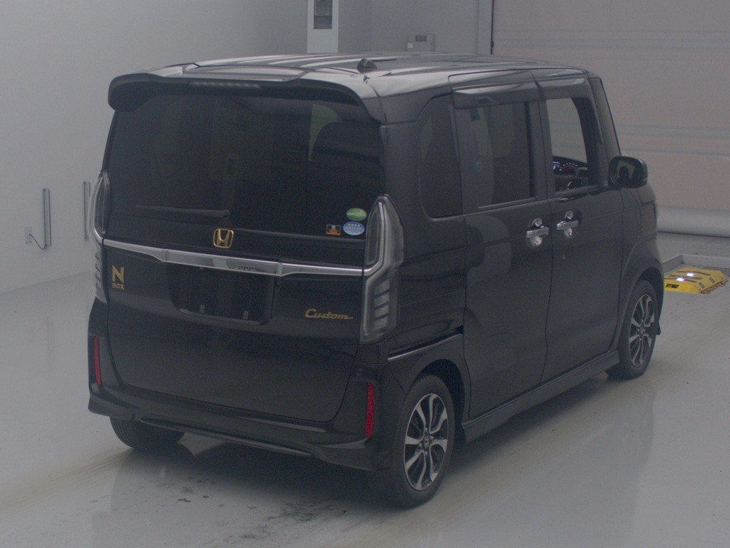 N-BOX カスタムGL Hセンシング