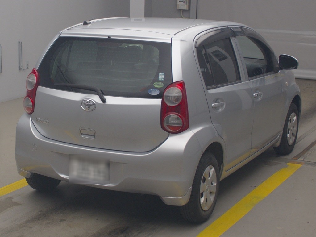 パッソ Xクツロギ