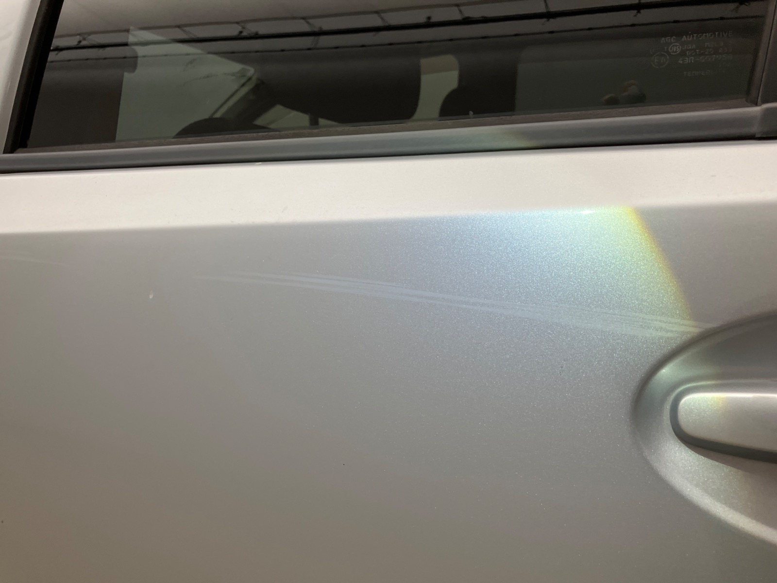 キズ・ヘコミ_25