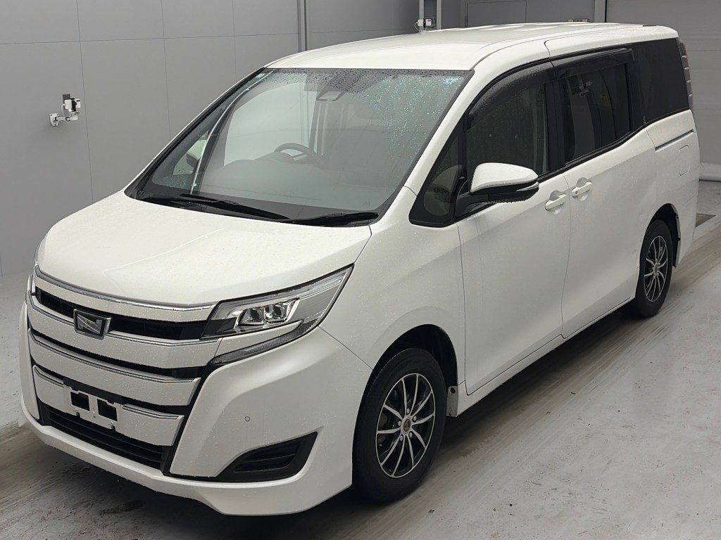 トヨタ ノア X