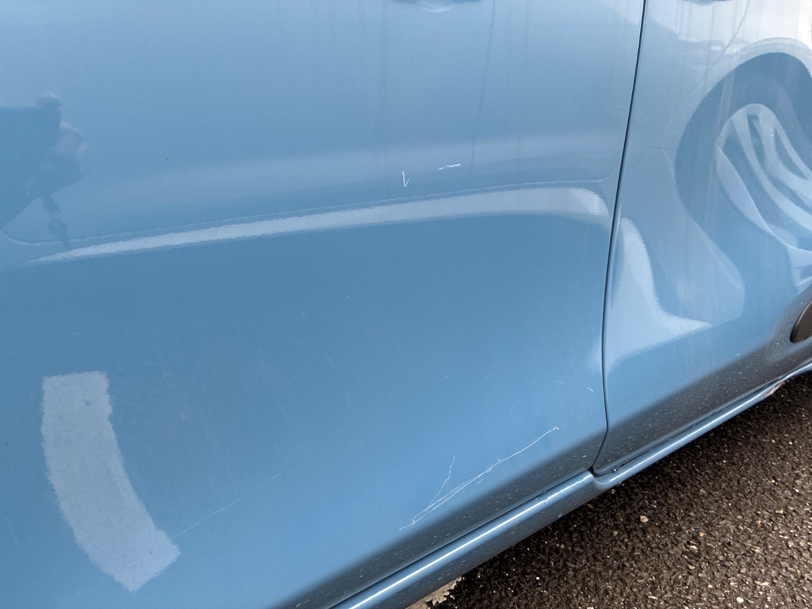 キズ・ヘコミ_17