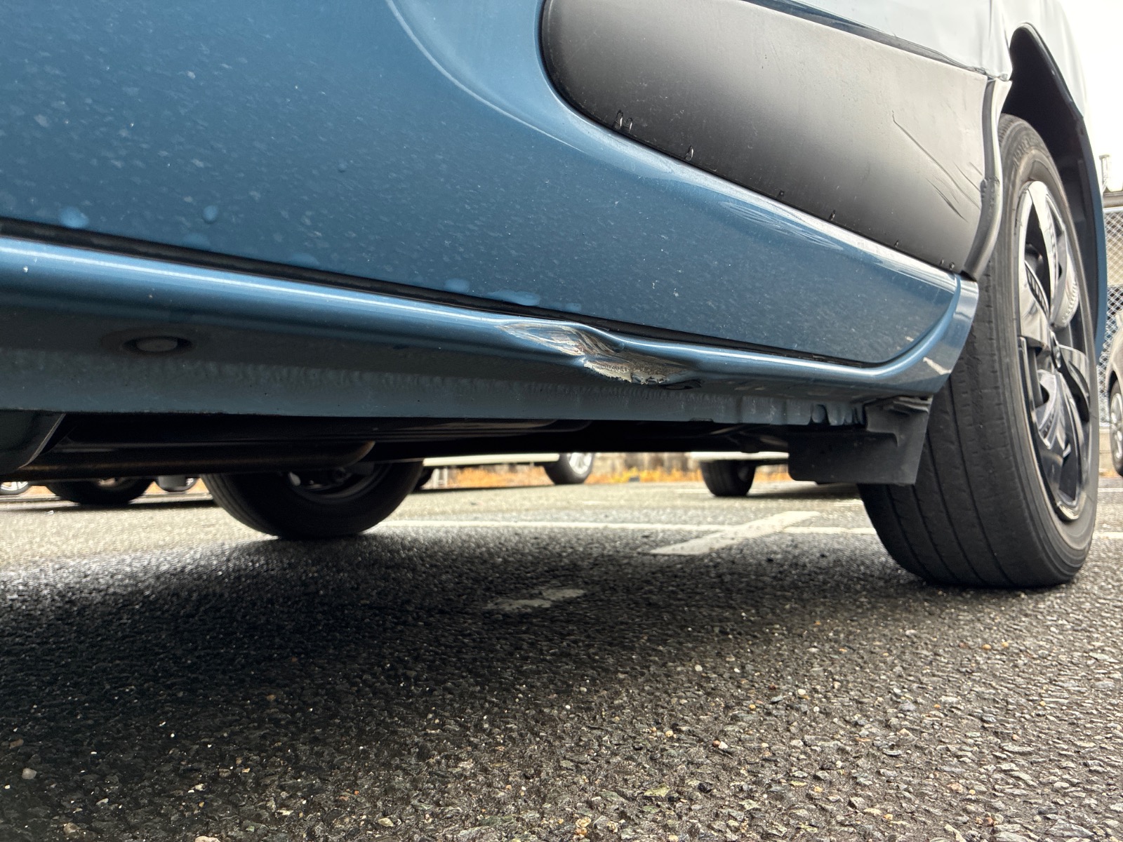 キズ・ヘコミ_21