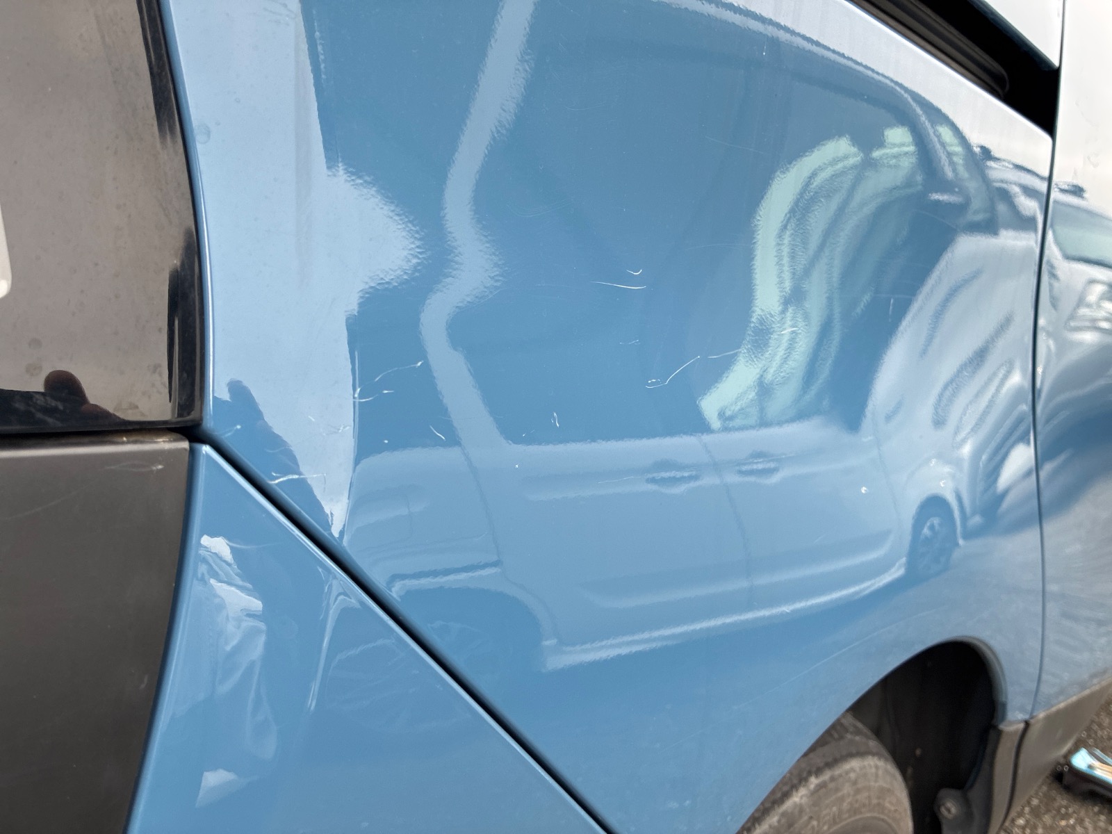 キズ・ヘコミ_41