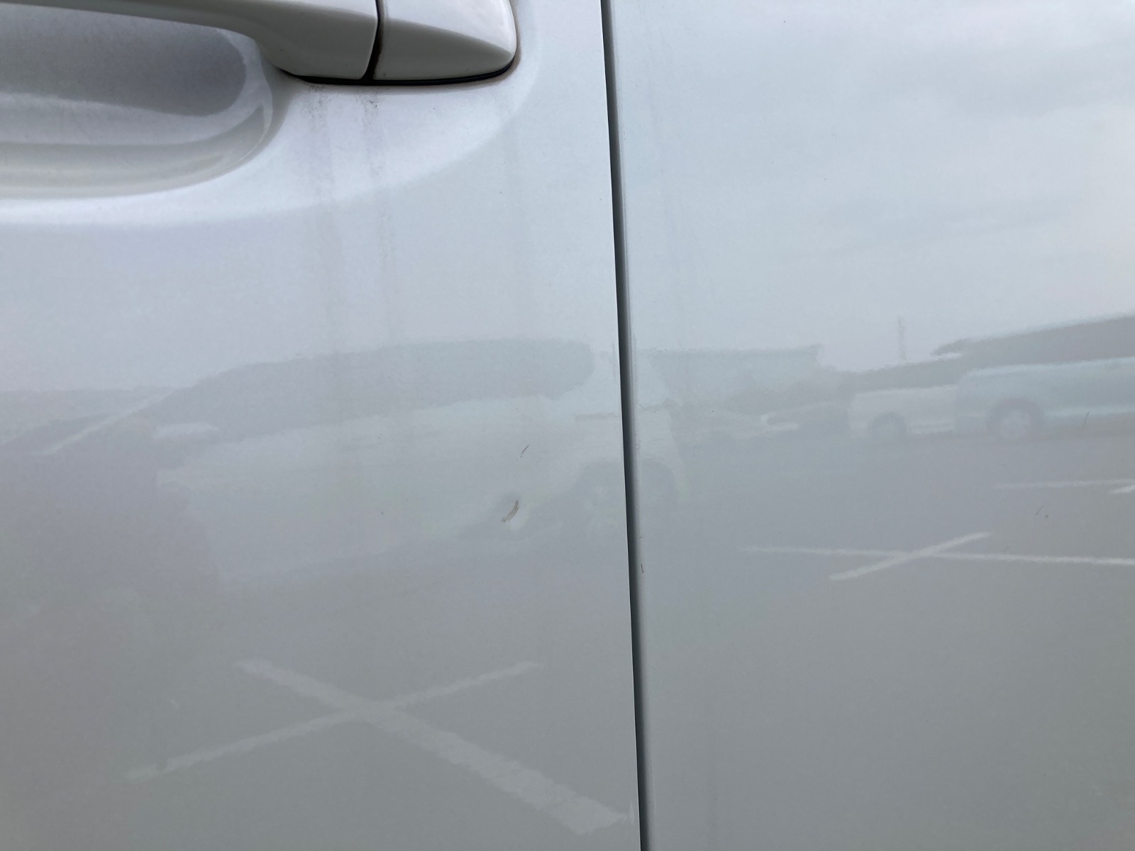 キズ・ヘコミ_17