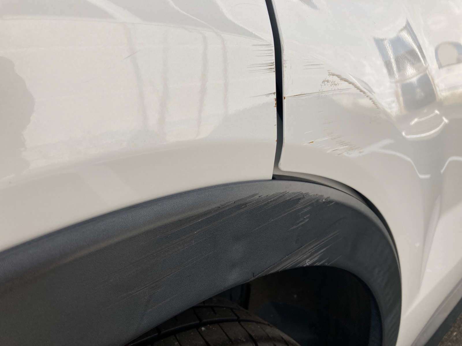 キズ・ヘコミ_40