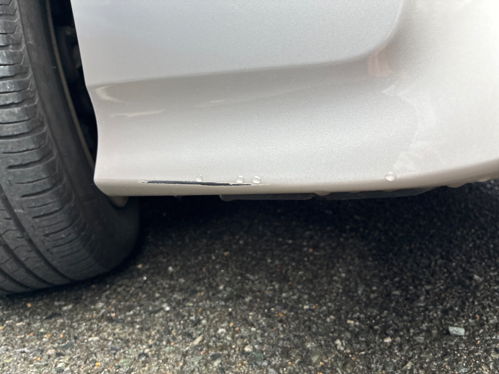 キズ・ヘコミ_06