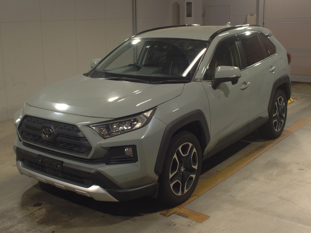 トヨタ RAV4 アドベンチャー