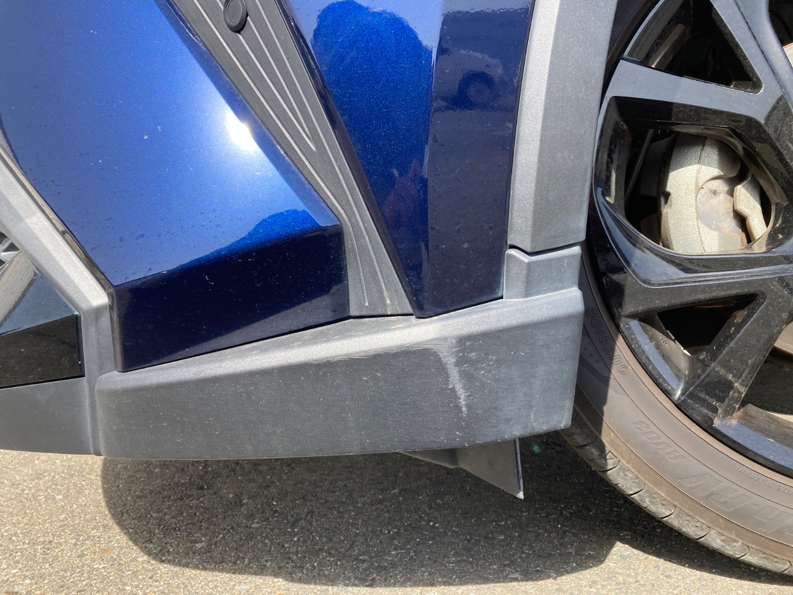 キズ・ヘコミ_05