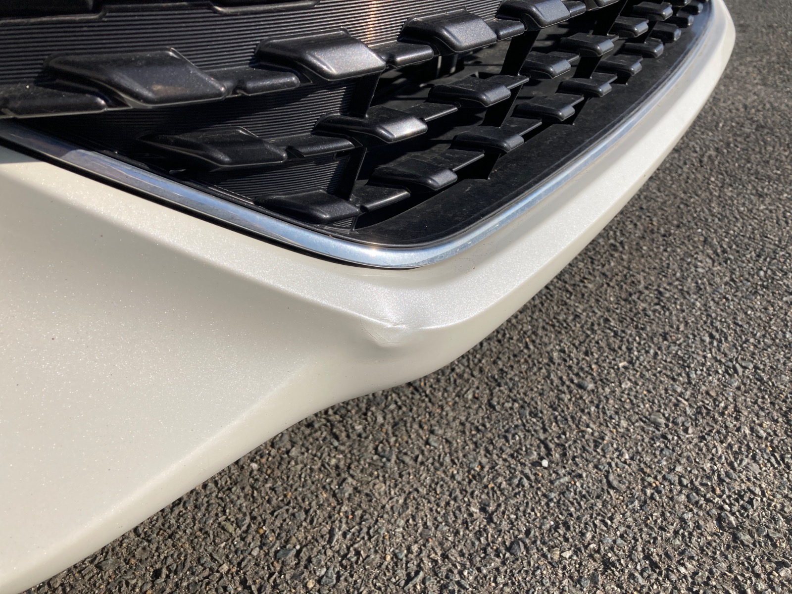 キズ・ヘコミ_06