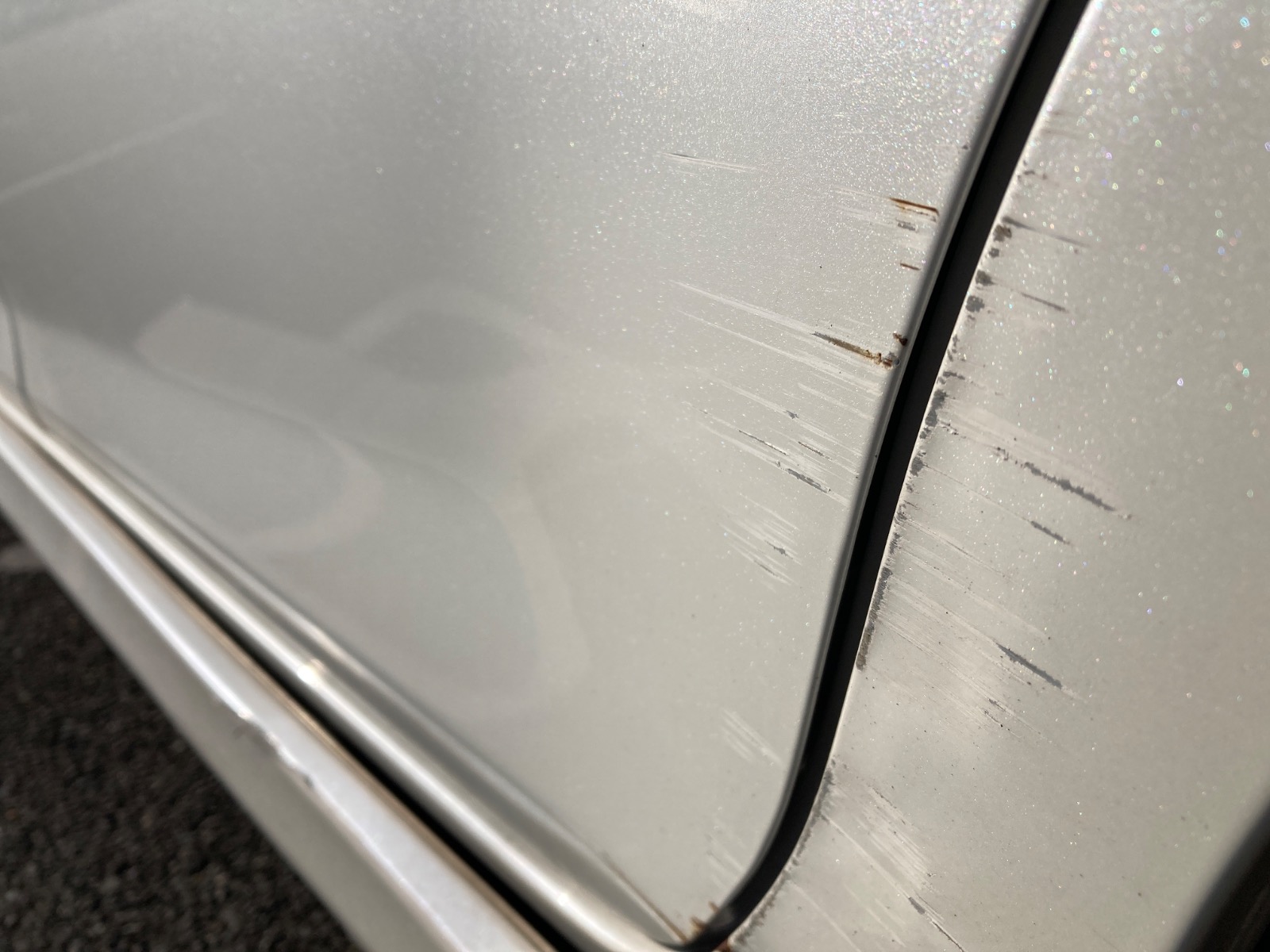 キズ・ヘコミ_25