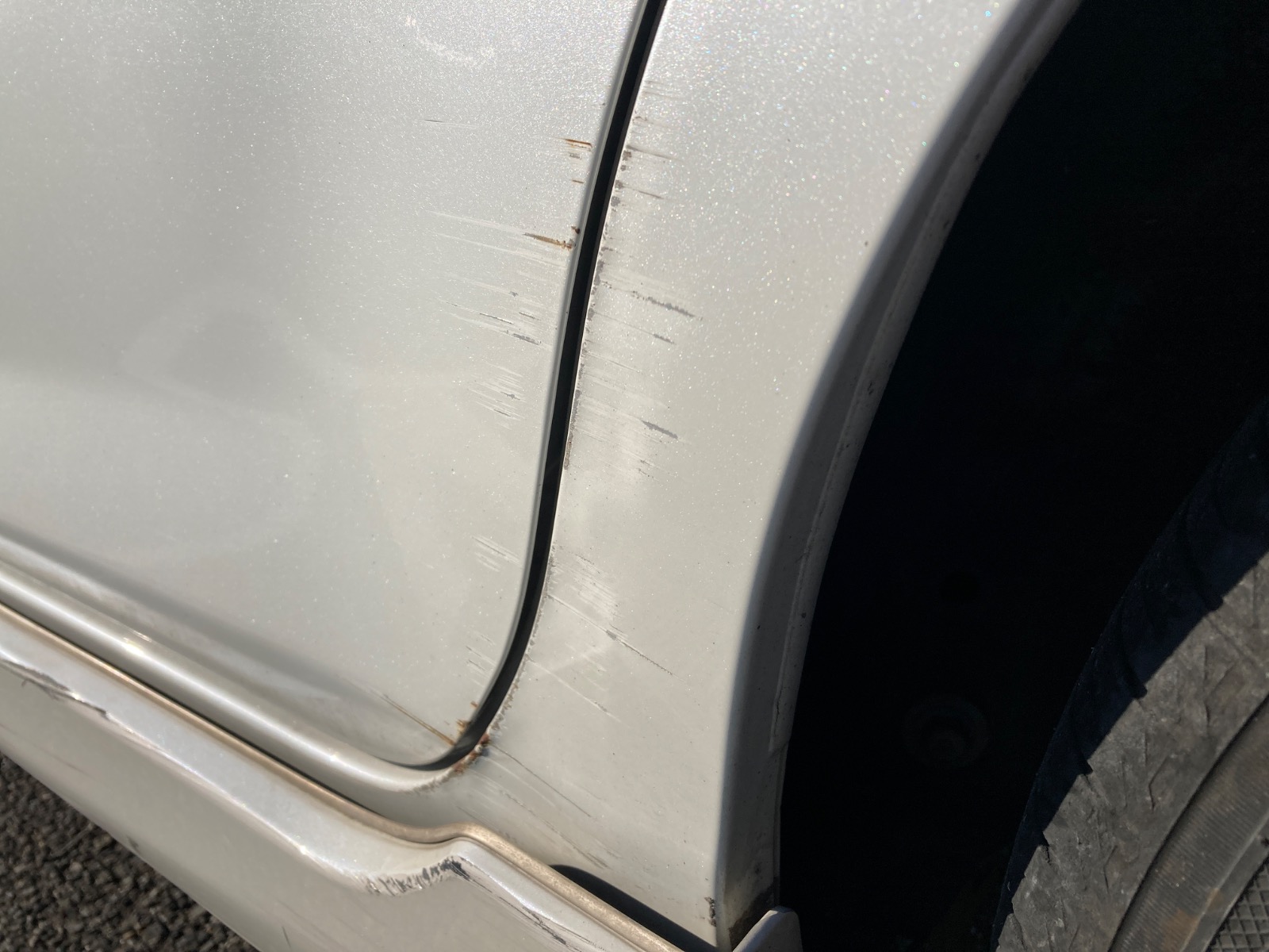 キズ・ヘコミ_38