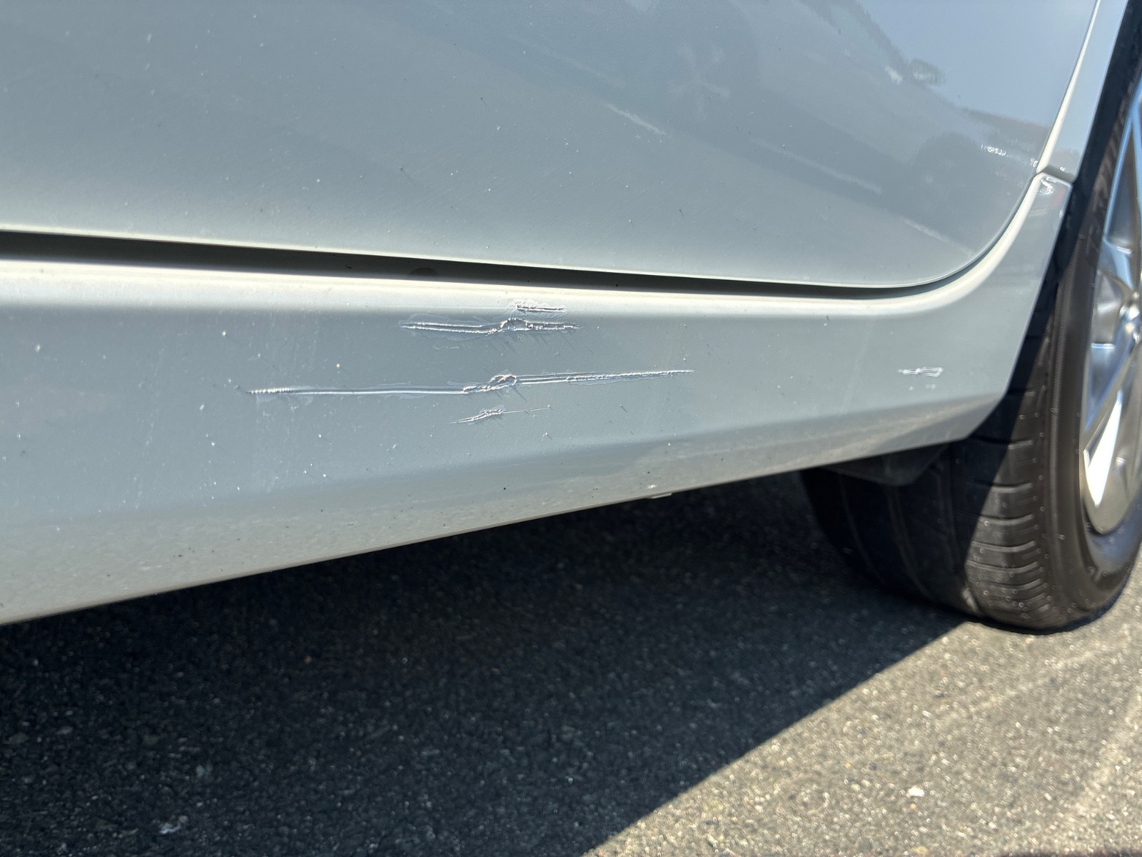 キズ・ヘコミ_21