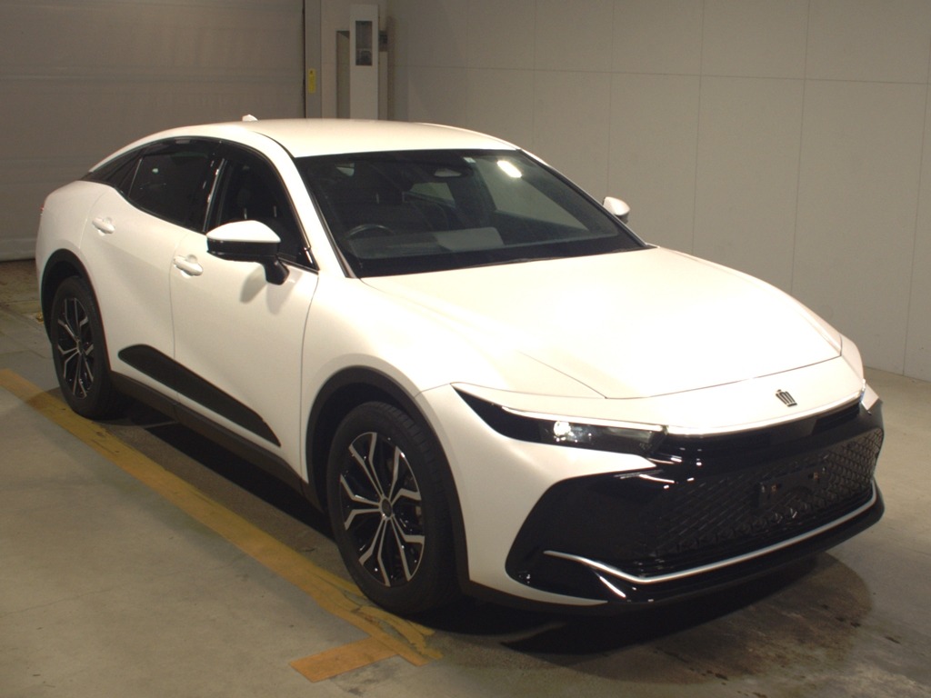 クラウン クロスオーバー Gアドバ