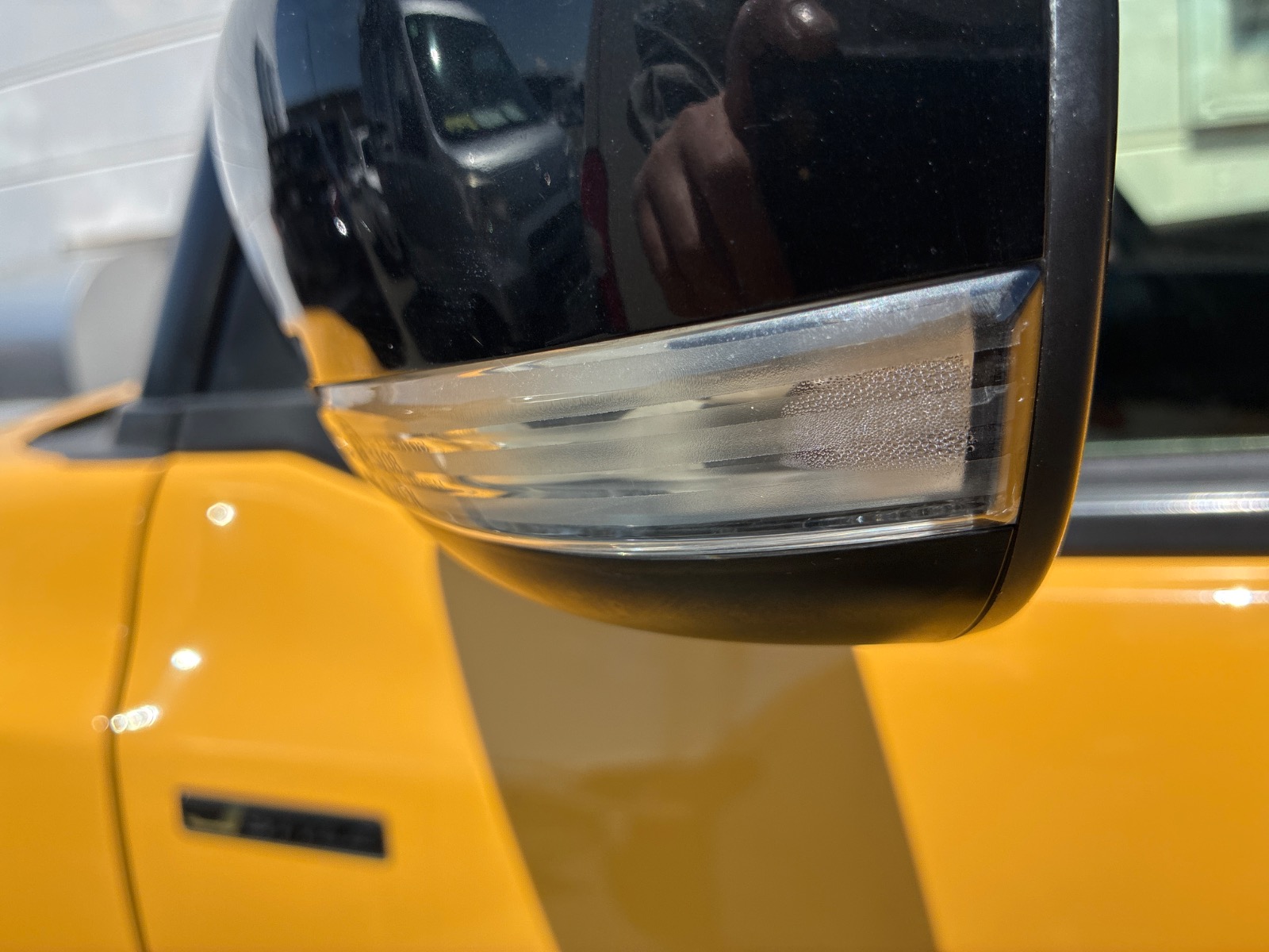 キズ・ヘコミ_64