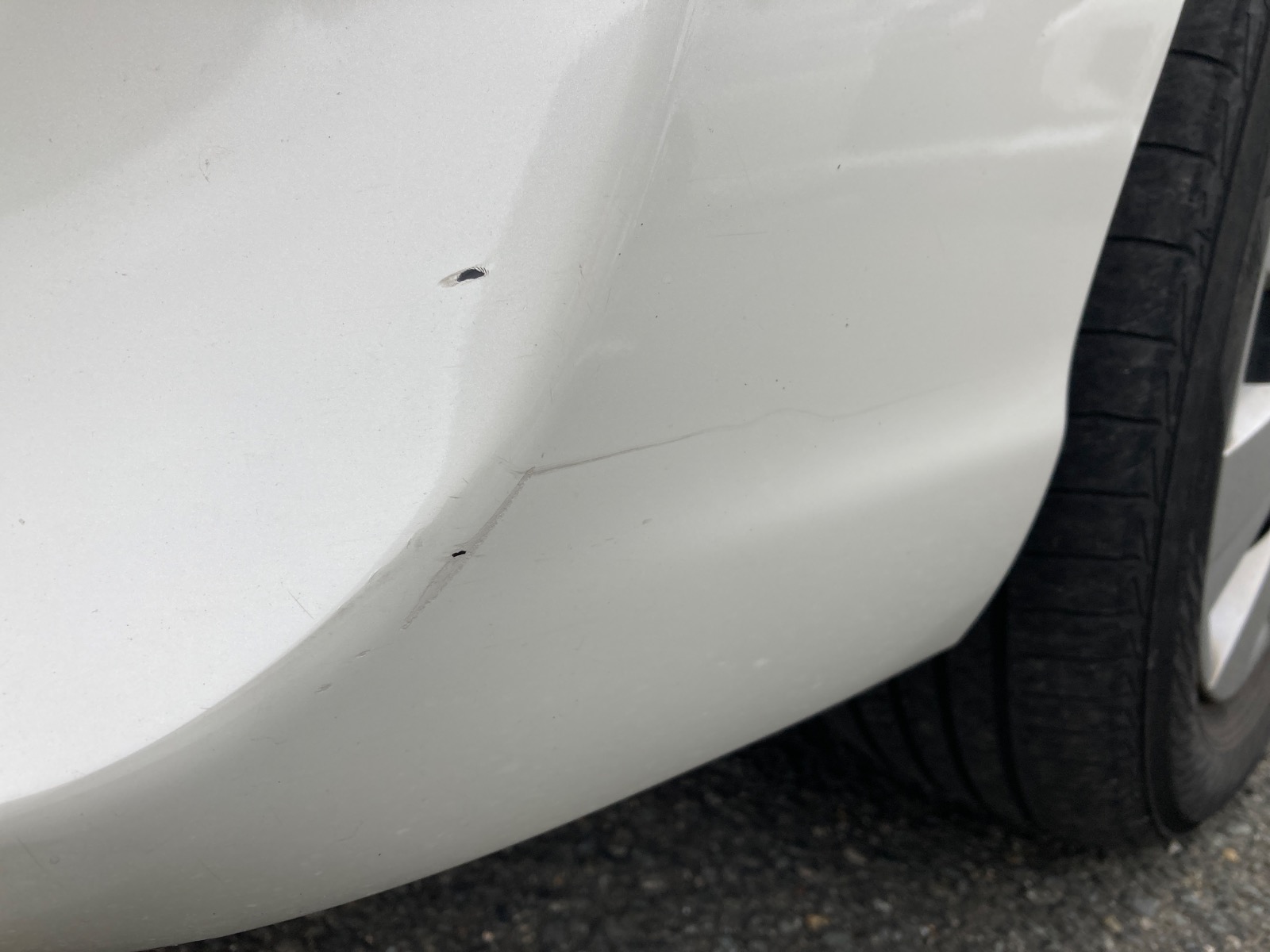 キズ・ヘコミ_05