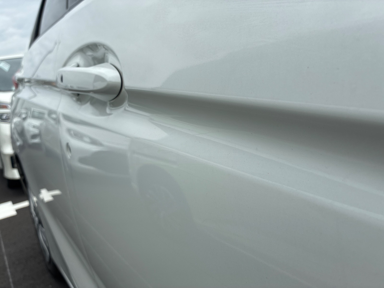 キズ・ヘコミ_18