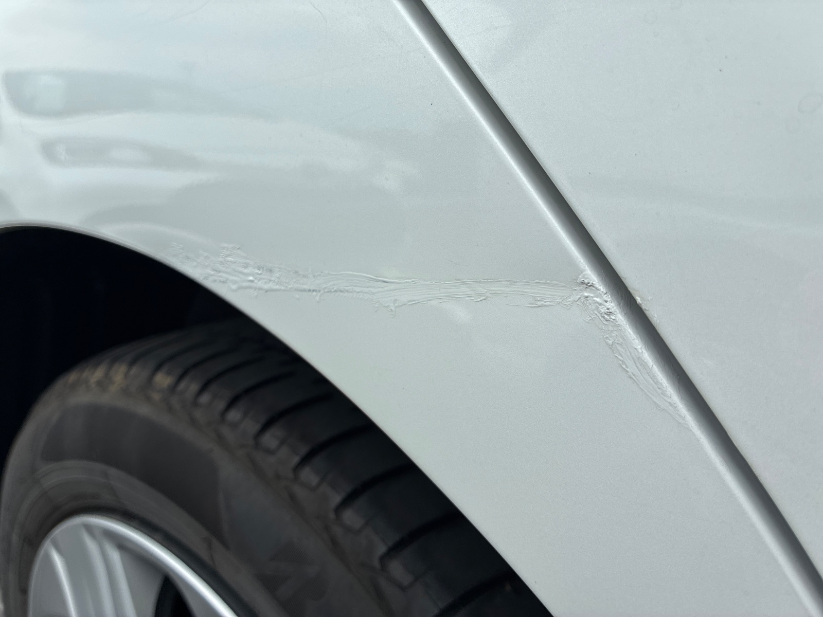 キズ・ヘコミ_40