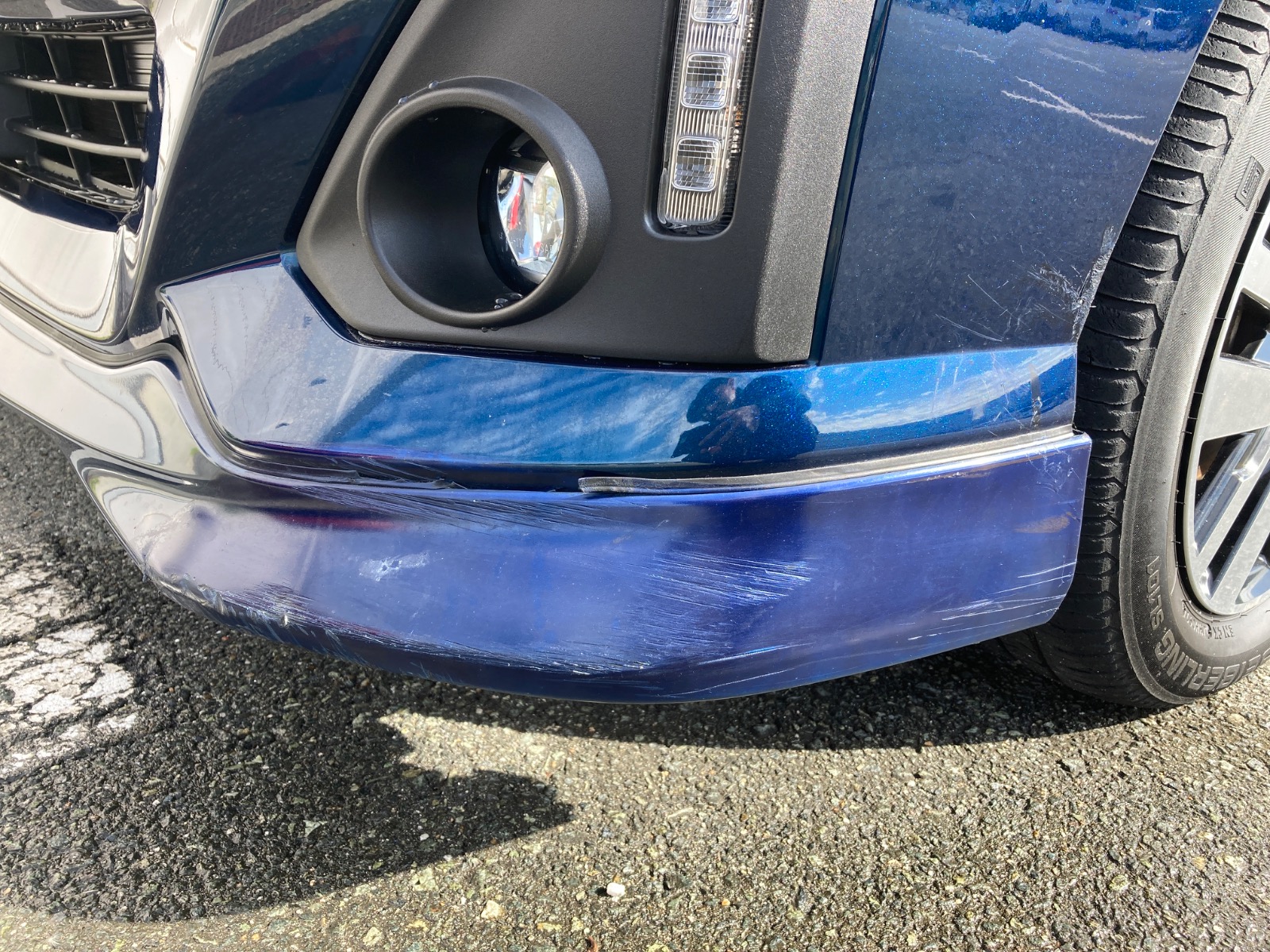 キズ・ヘコミ_05