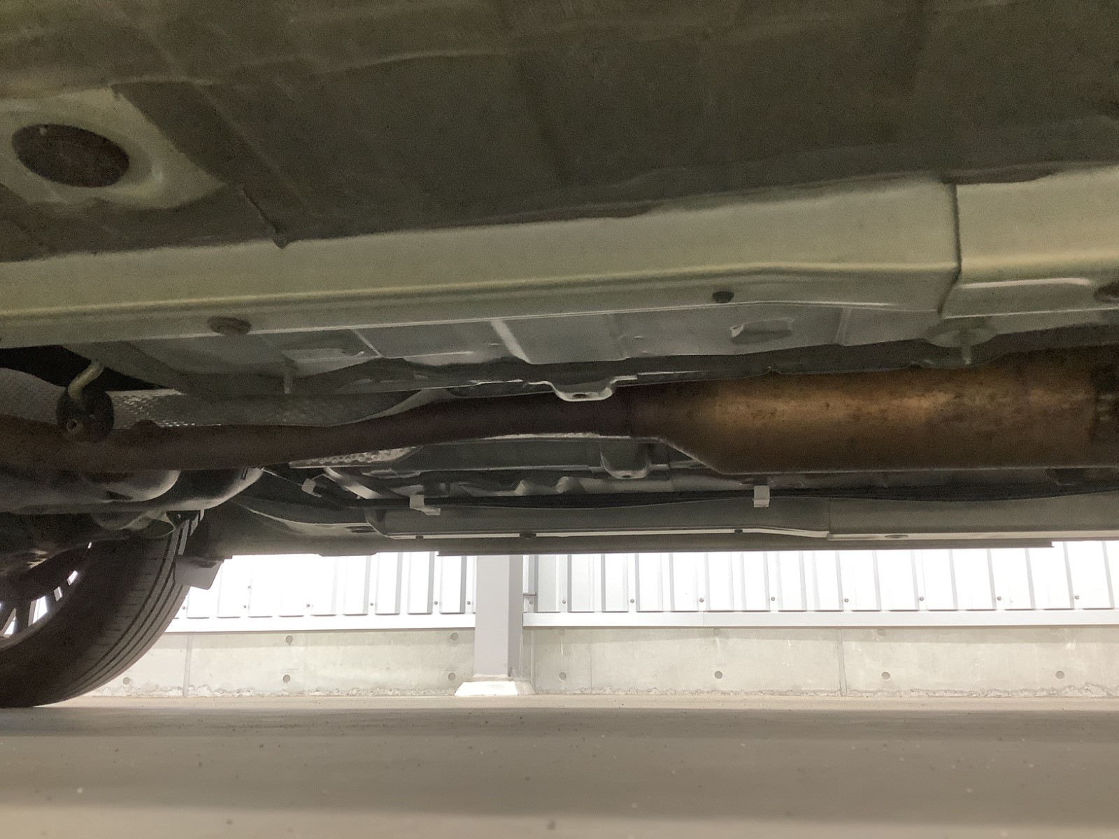 キズ・ヘコミ_64