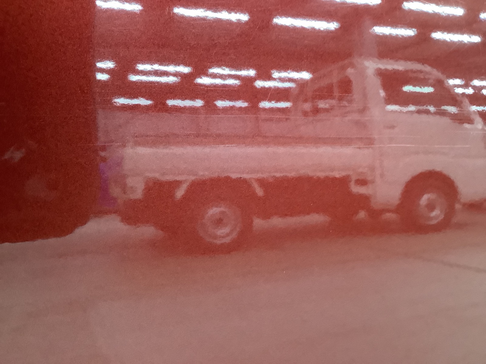 キズ・ヘコミ_26