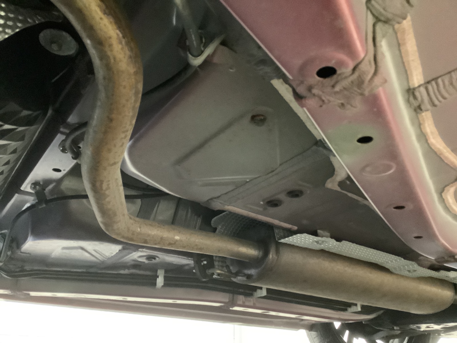 キズ・ヘコミ_64