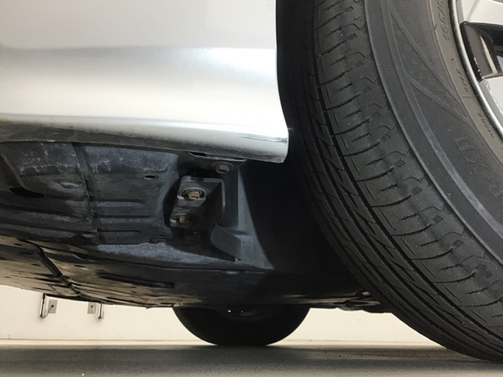 キズ・ヘコミ_05