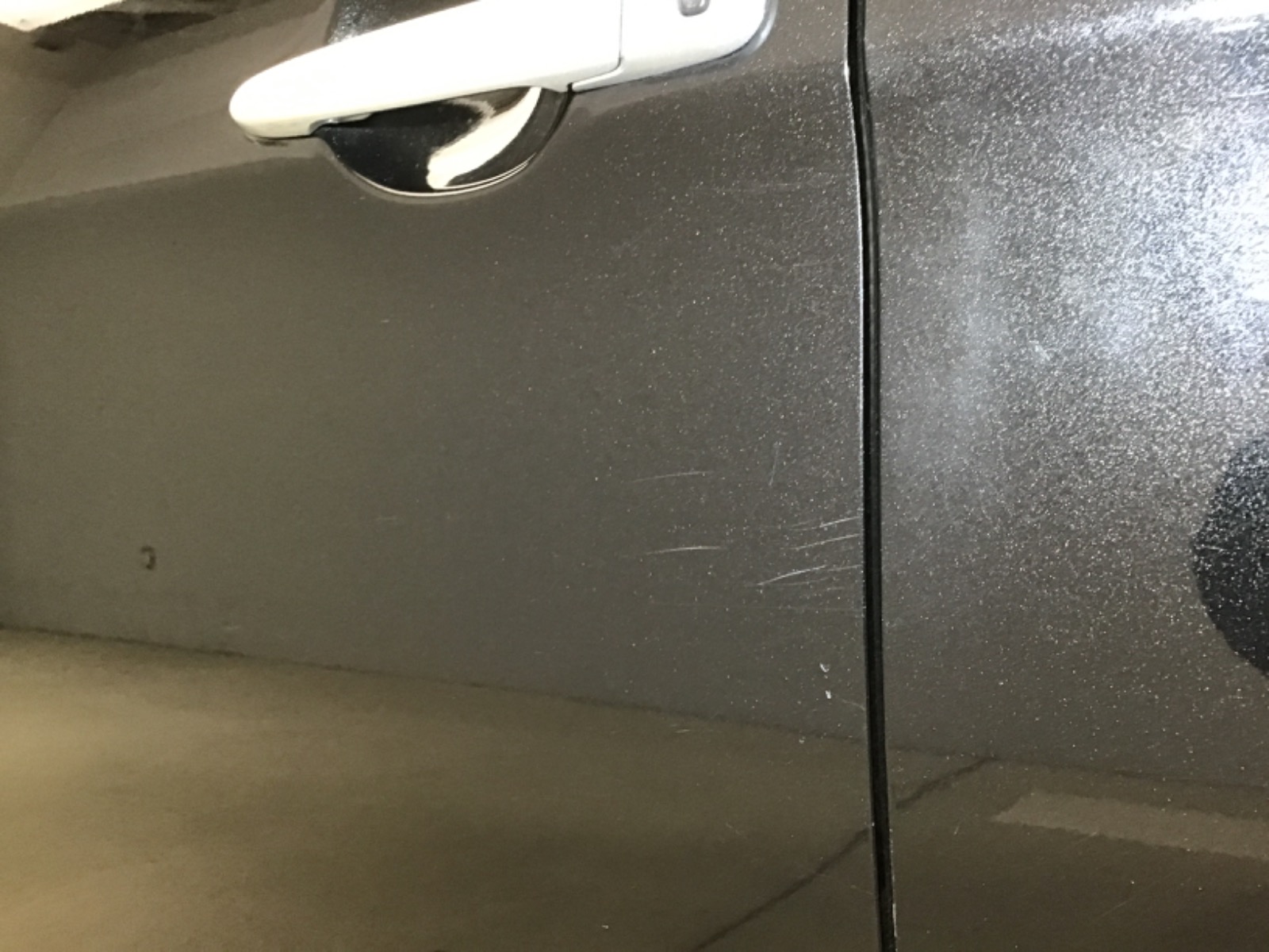 キズ・ヘコミ_26