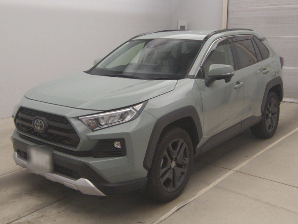 トヨタ RAV4 アドベンチャー