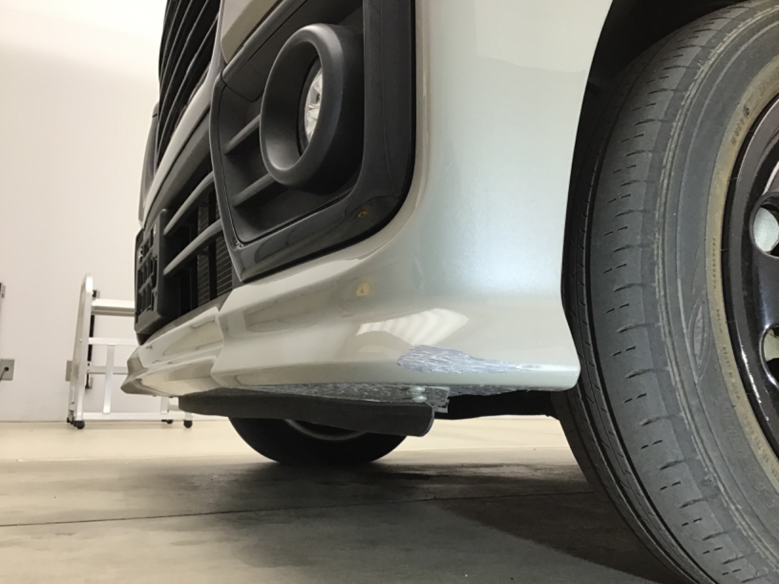 キズ・ヘコミ_05