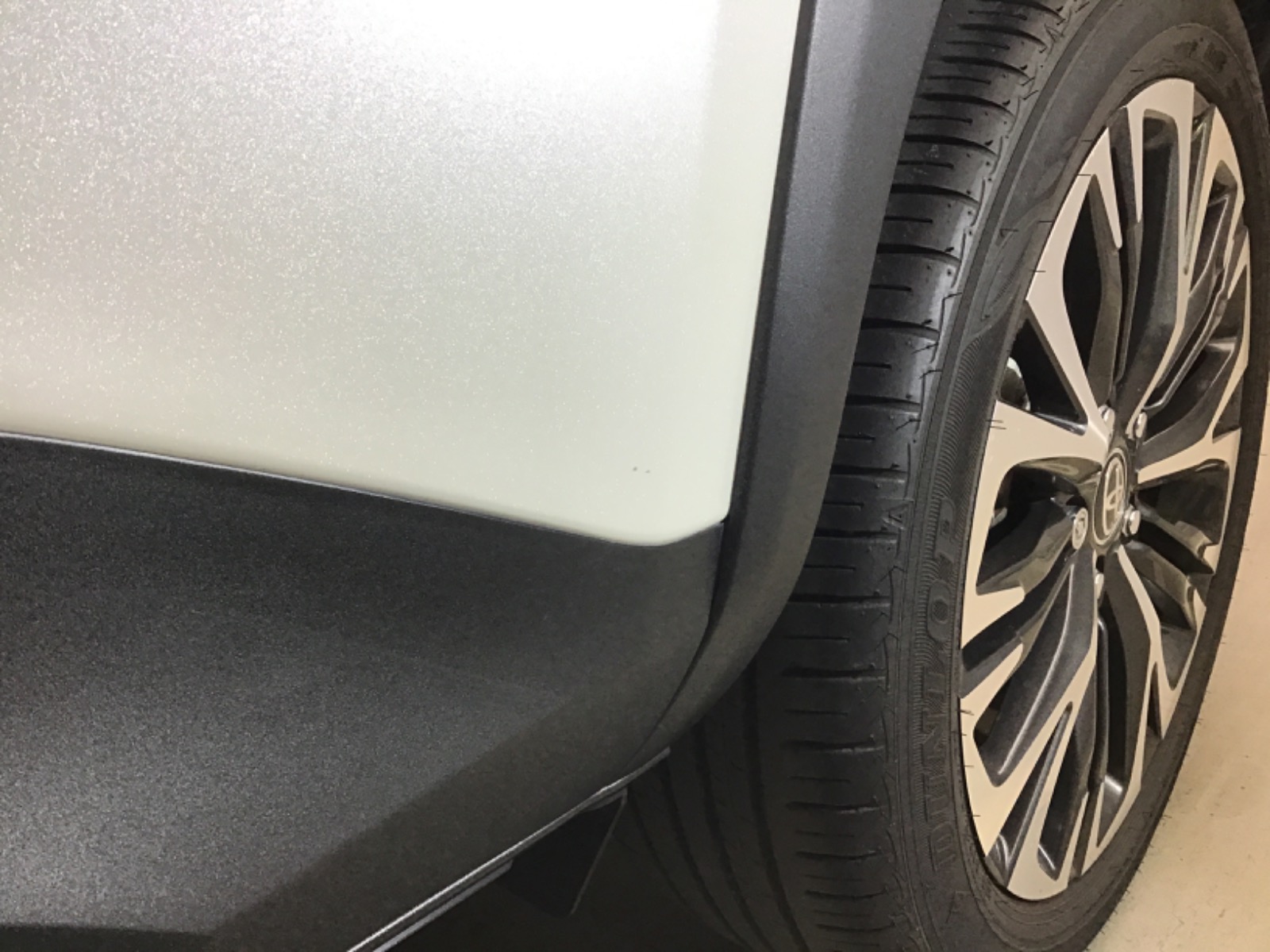 キズ・ヘコミ_25