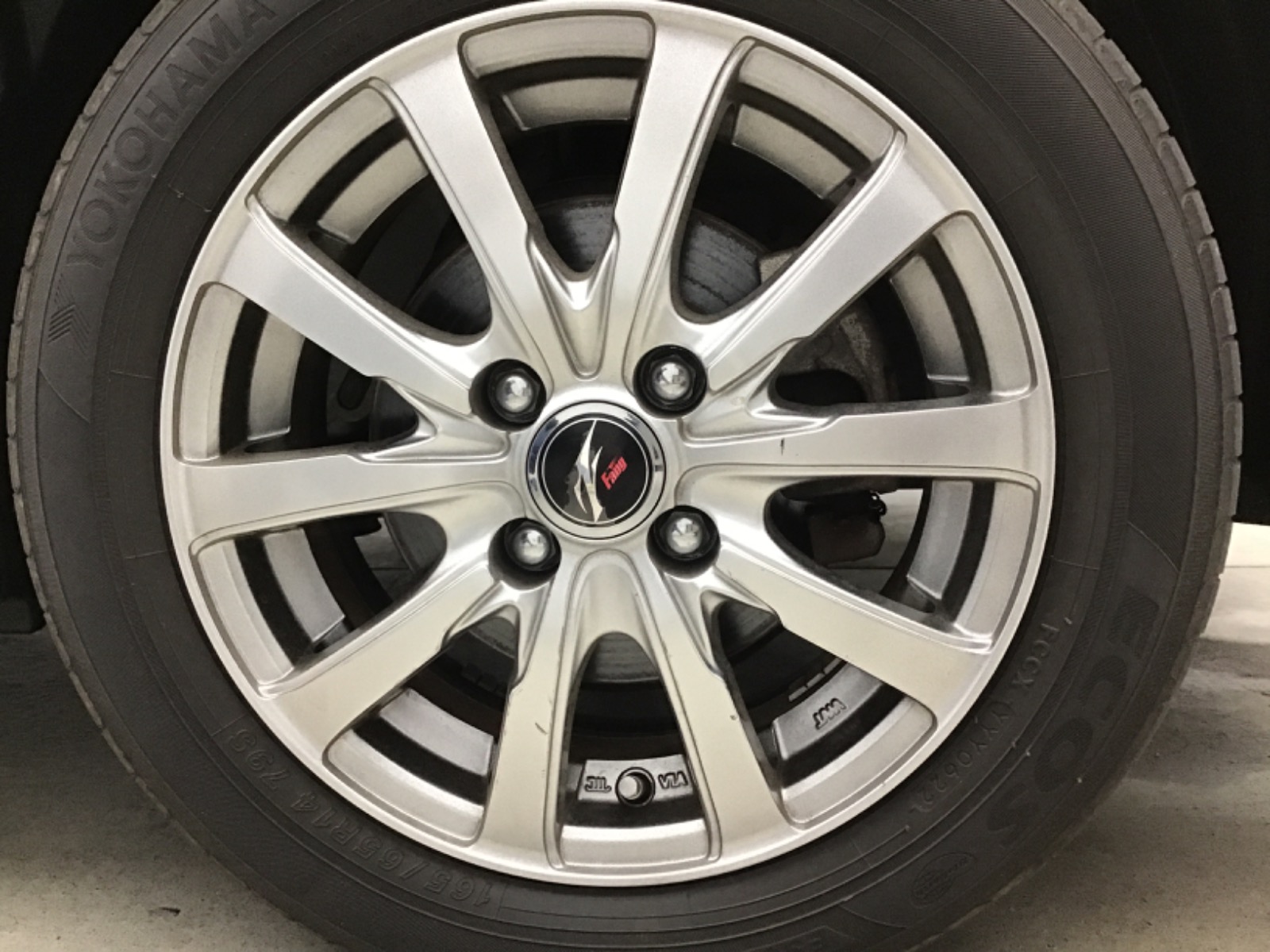 キズ・ヘコミ_60